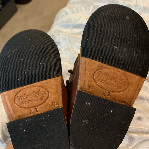 Mikoleon Chukka boots. Size 5.5. - Picture 5 of 6